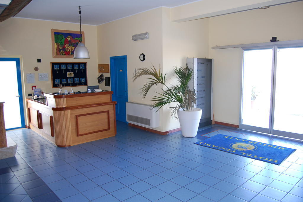 Hotel Club Pegaso Marina di Melilli Exterior photo