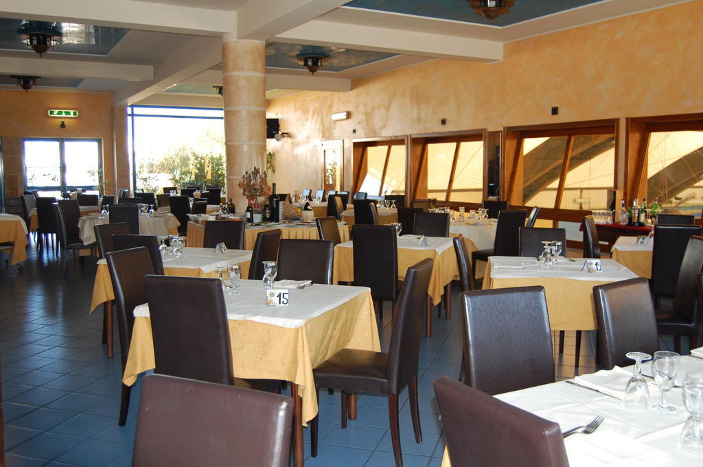 Hotel Club Pegaso Marina di Melilli Exterior photo